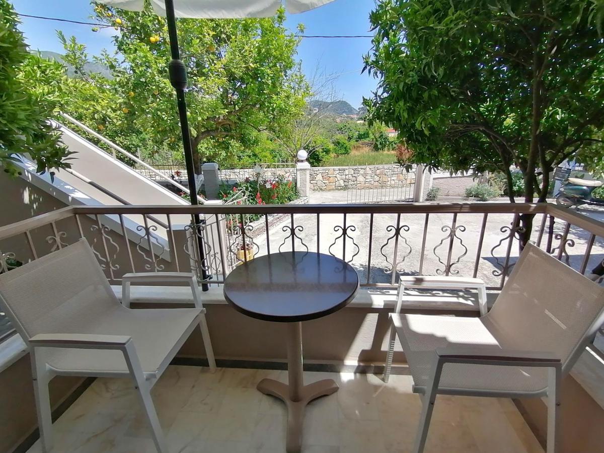 Villa Nikolaou Parga Buitenkant foto