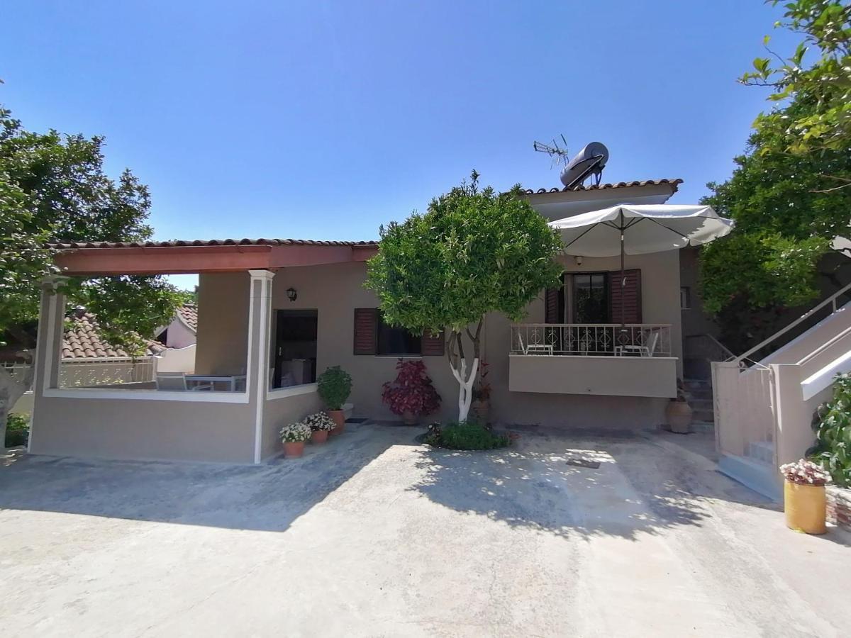 Villa Nikolaou Parga Buitenkant foto