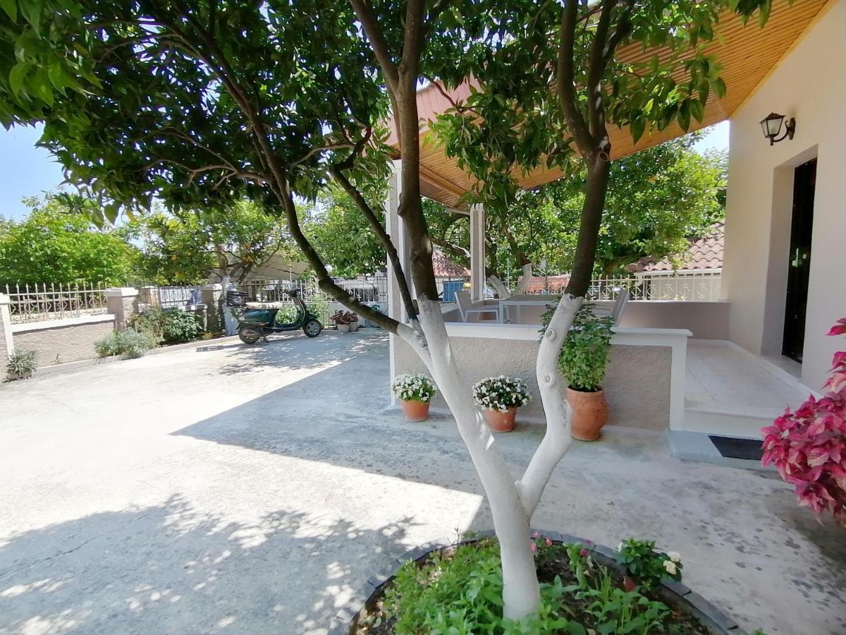 Villa Nikolaou Parga Buitenkant foto