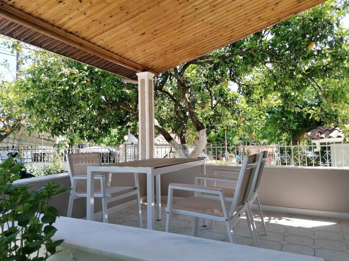 Villa Nikolaou Parga Buitenkant foto